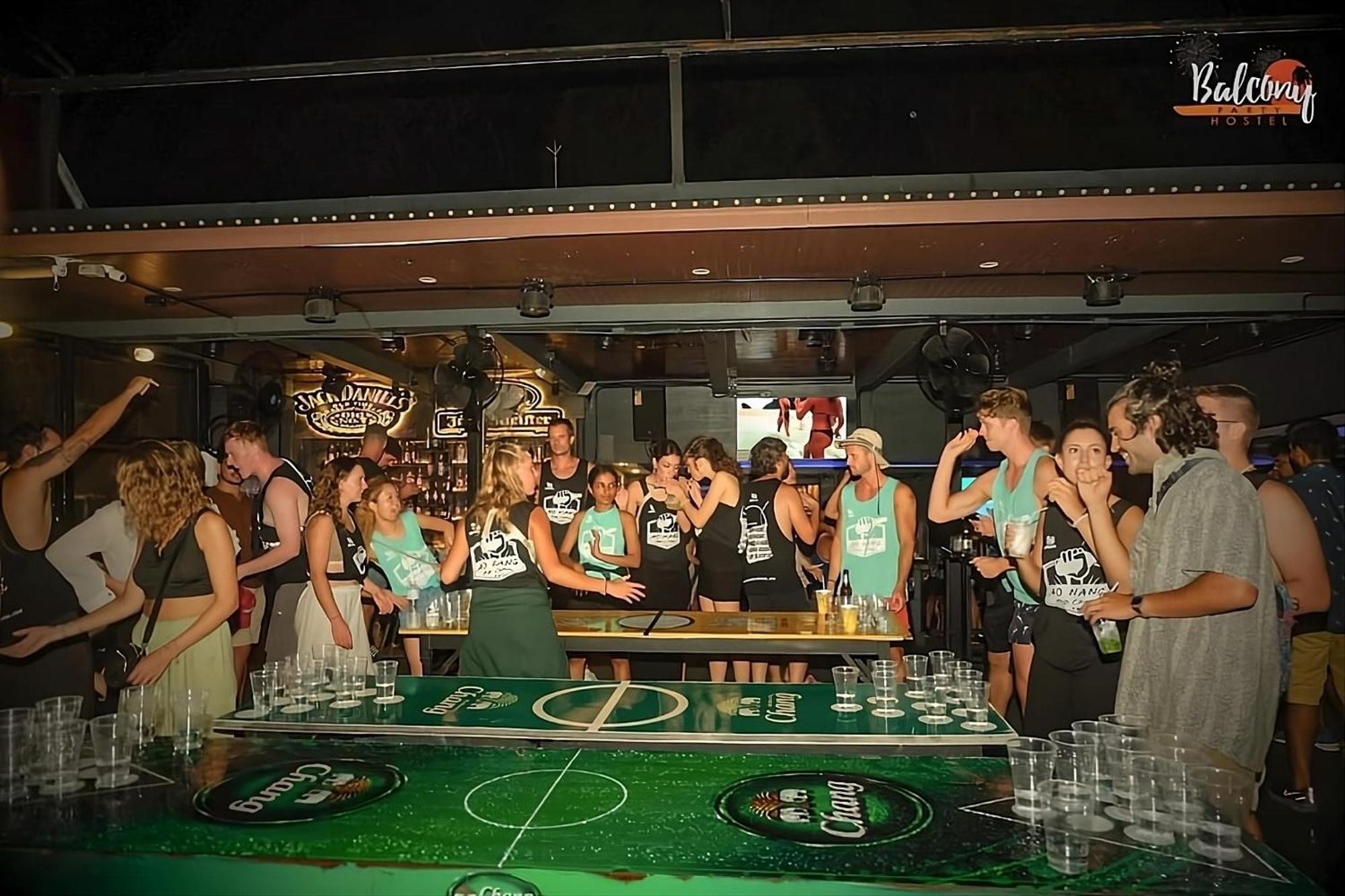 Balcony Party Hostel - 18-40 (Adults Only) Ao Nang Ngoại thất bức ảnh