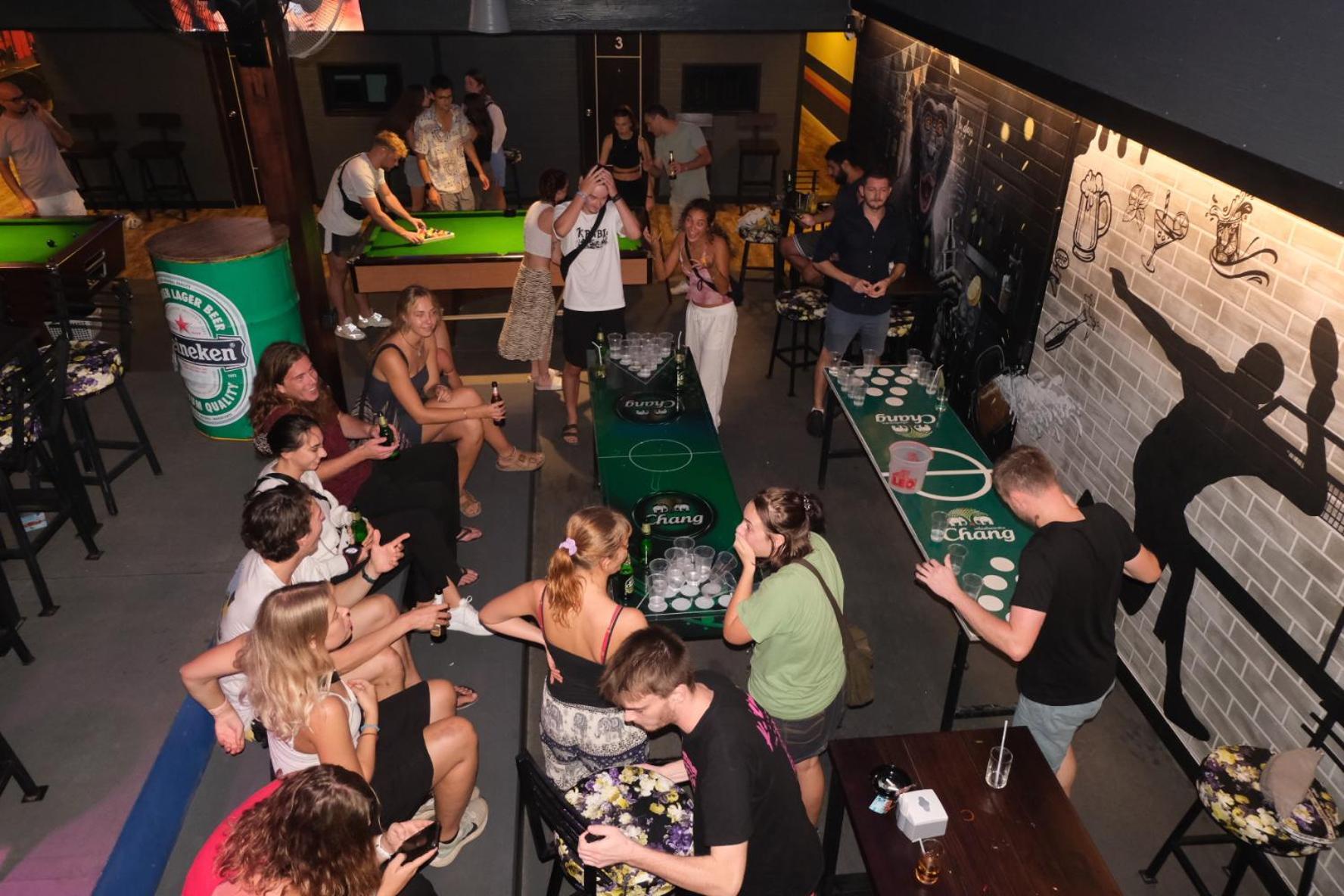 Balcony Party Hostel - 18-40 (Adults Only) Ao Nang Ngoại thất bức ảnh